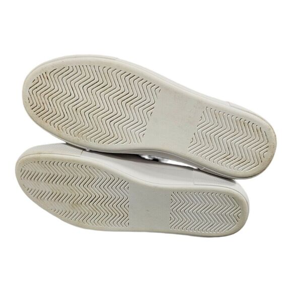 Disney Mickey and Minnie Tsum Tsum Slip On Kids Shoes Sz 1.5 Fabric Top Vacation - Picture 6 of 10